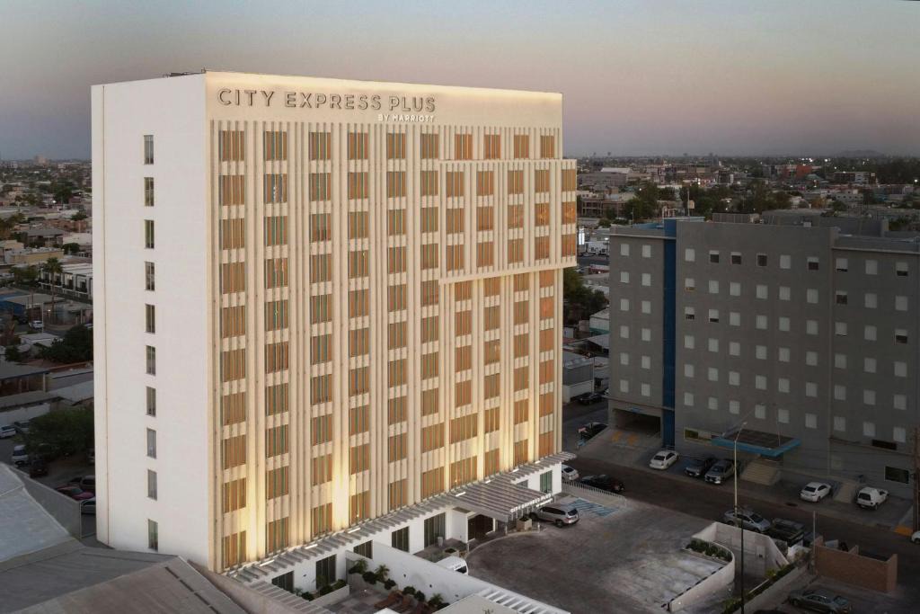 Mexicali Hotel | City Express Plus by Marriott Mexicali