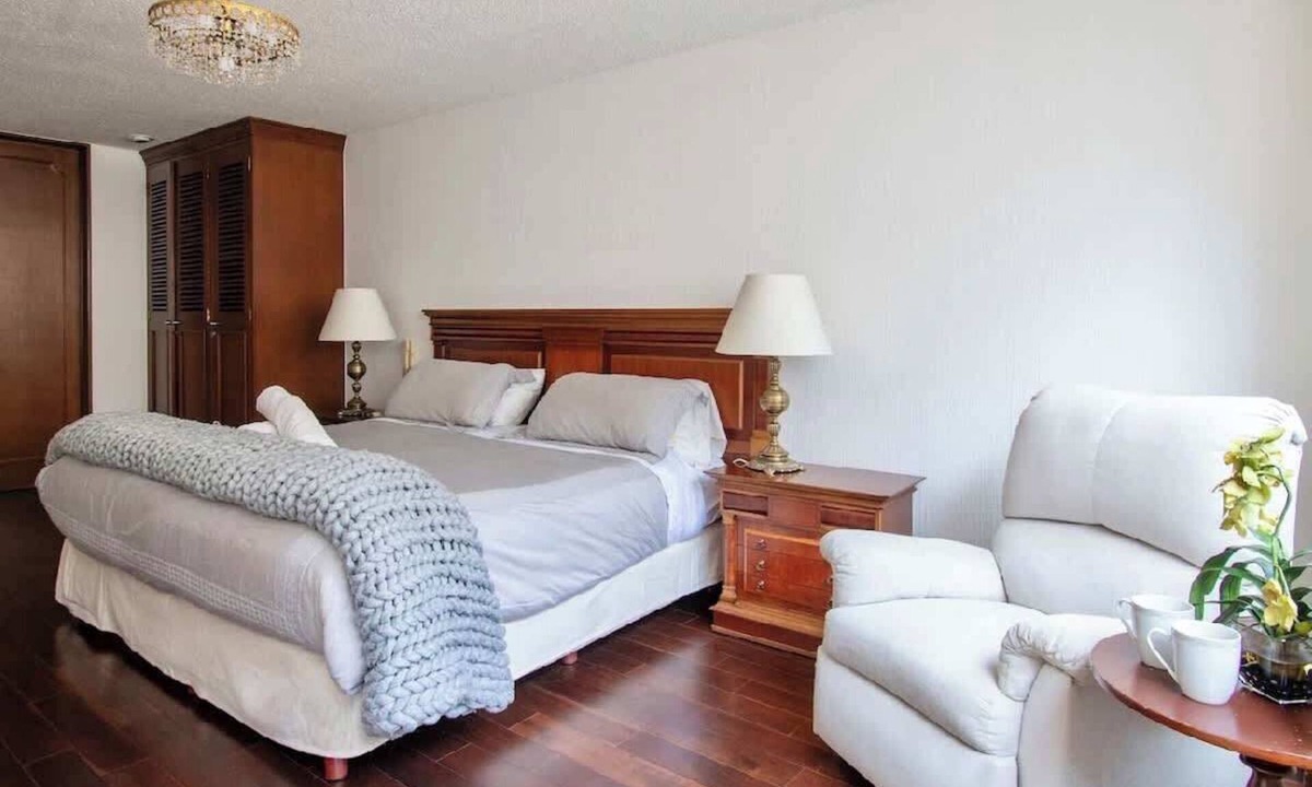 Los Morales Apartment | Classic Elegance in the Heart of Polanco