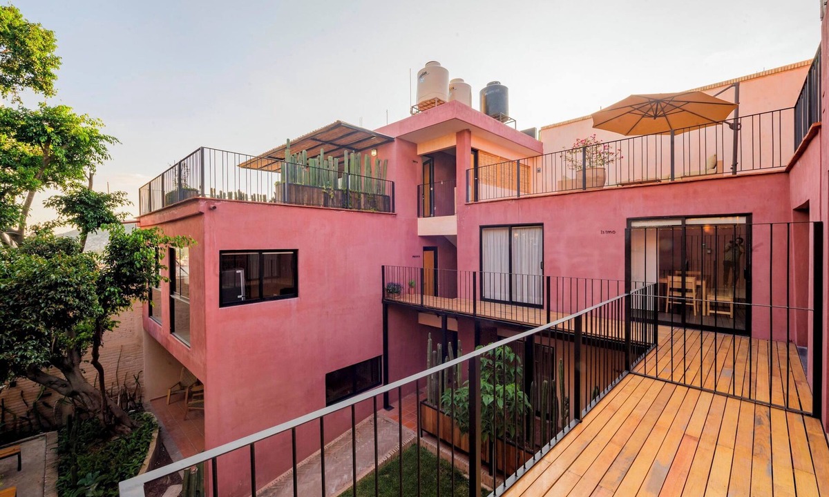 Calzada Madero House | COMPLEJO REGIONES · Large Private Complex for 27 Guests