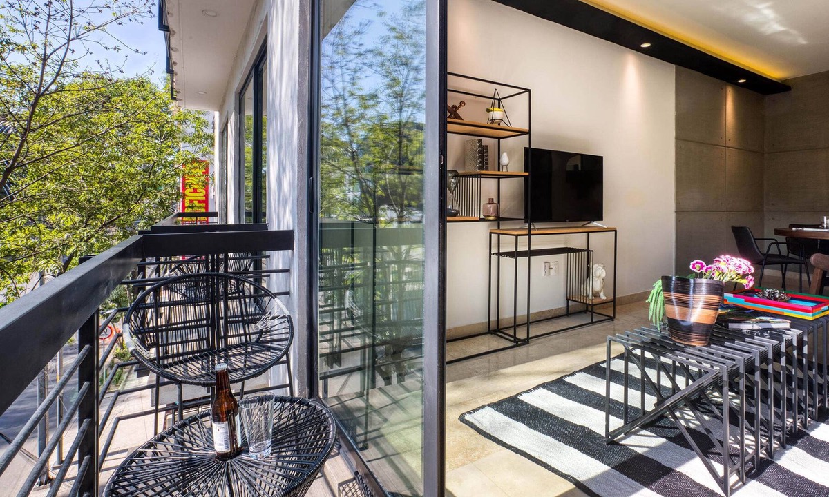 Colonia Cuauhtemoc Apartment | Completely equipped Apt w/Balcony | Gym+Rooftop+Grill
