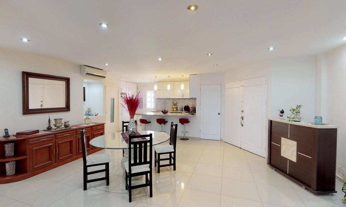 Veracruz Apartment | Completely Remodeled Beachfront Apartment