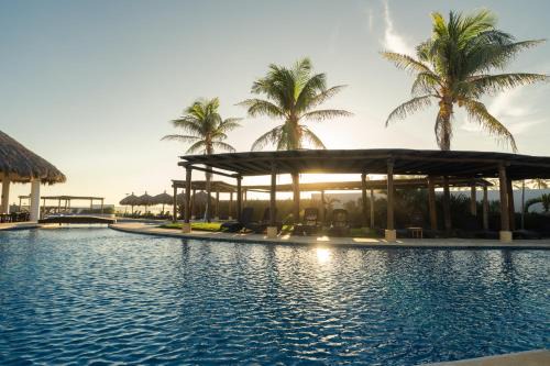 Boulevard Barra Vieja Apartment | Condominio en Acapulco con acceso a club de playa