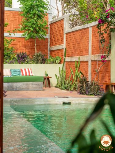 Puerto Angel Villa | Coyote Huge 1BR Villa Private Pool Ocean View