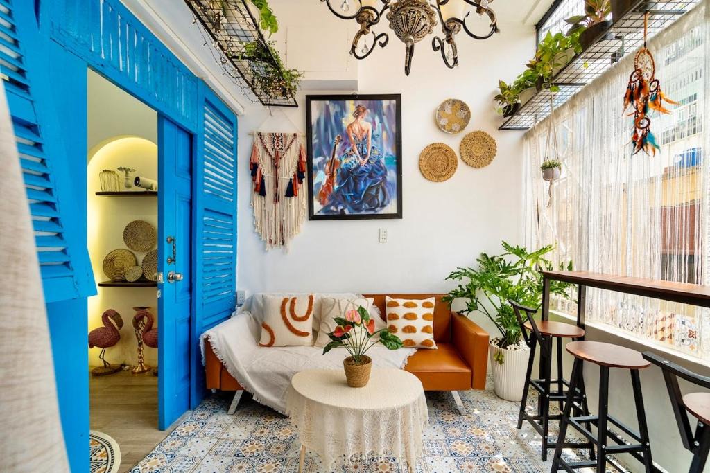 Dong Khoi Apartment | Cozy 2Br Modern Mediterranean Style District 1