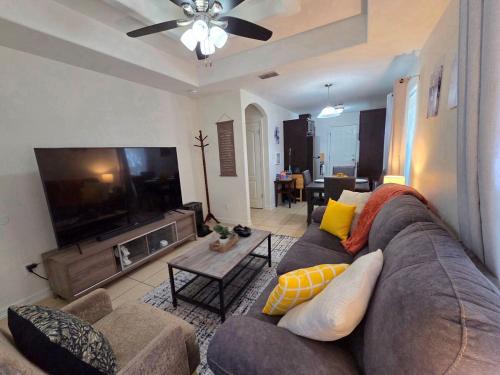 Edinburg Apartment | Cozy Apartment Near University Dr