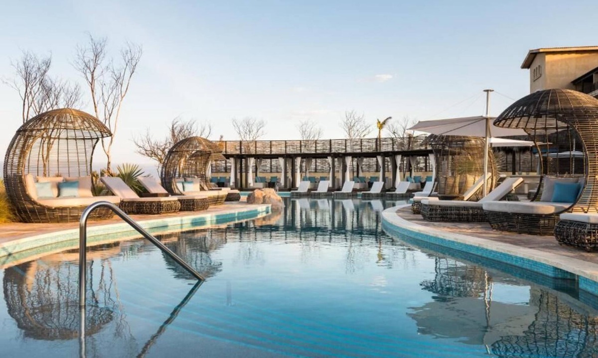 Marina Resort | Cozy Studio resort with pools, ocean view, balcony, kitchenette, 2 beds in Cabo