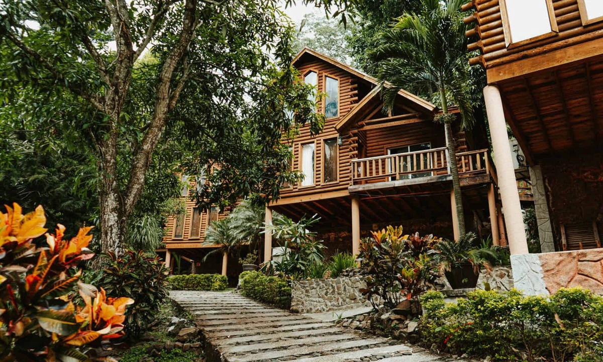 Gomez Farias Hotel | Cumbres Hotel y Cabañas