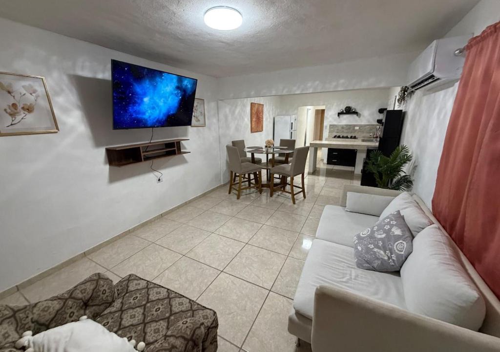 Ciudad Acuna Apartment | Departamento 2 habitaciones con patio y estacionamiento