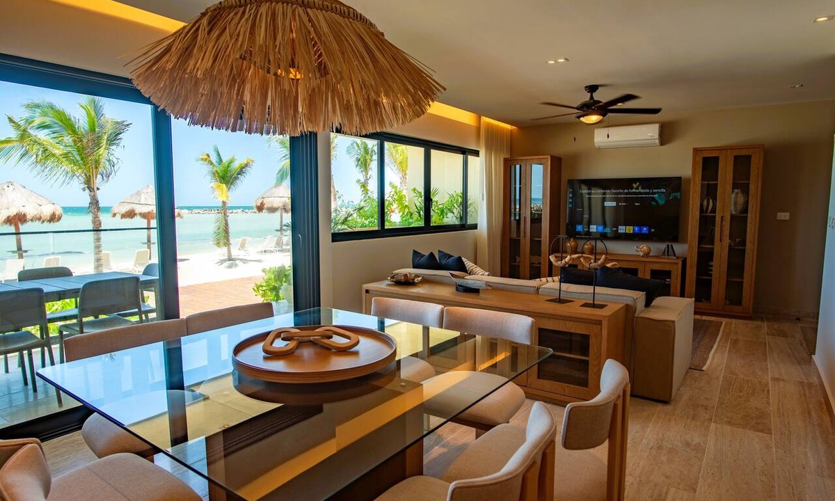 Yucatan Peninsula Villa | Designer decorated villa for 9 Yucalpeten Marina Beach