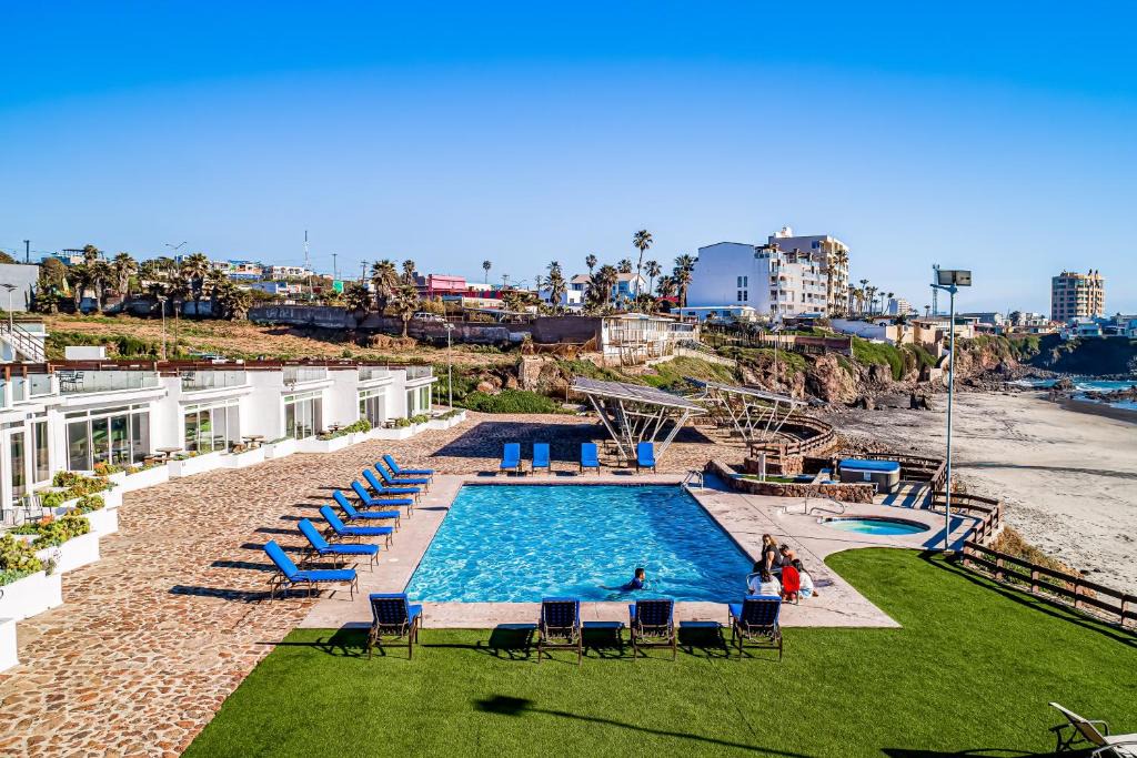 La Paloma House | Dog-Friendly Beachfront Retreat with Rooftop Deck, Pool, Hot Tub, & Kitchen