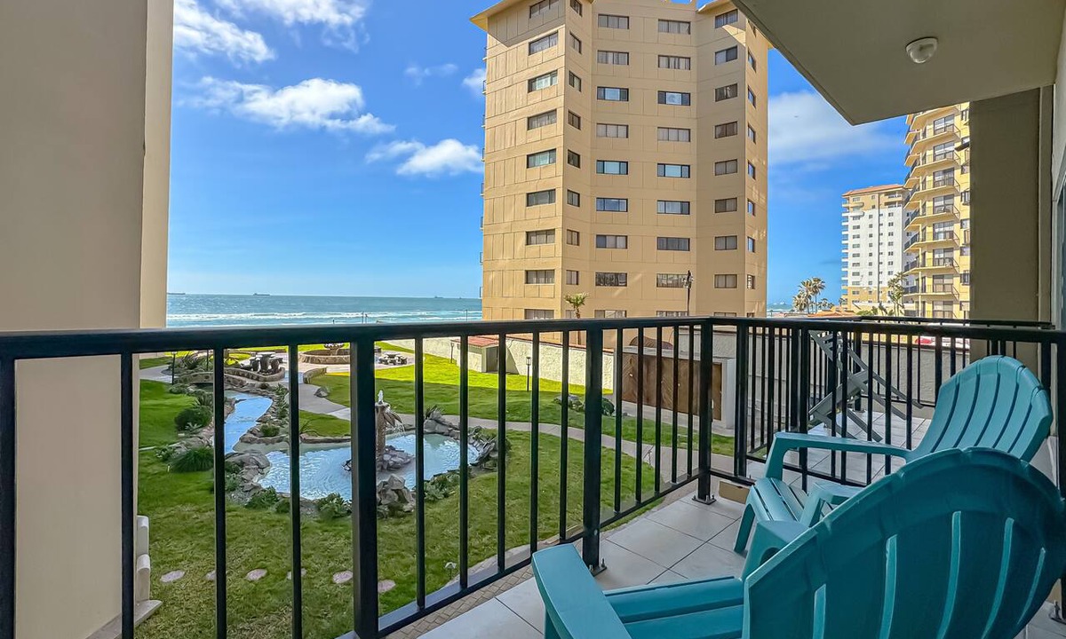 Centro Playas Condo | Downtown Oceana Condo/2 Min Walk to Papas&Beer