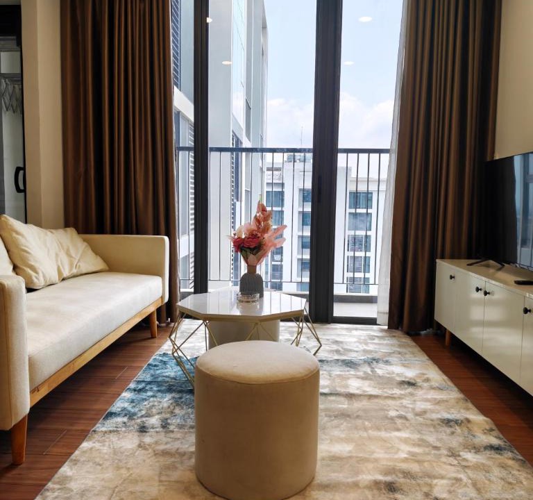 Tan Thuan Tay Apartment | Eco Green SaiGon APT- Free Pool&Gym