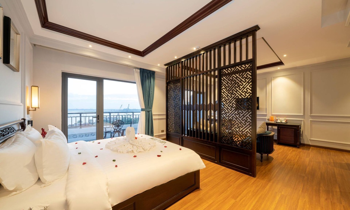 Thanh Ha Hotel | Eco Lux Riverside Hotel & Spa