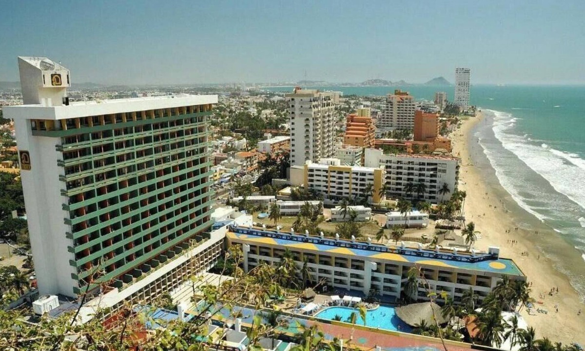 Las Gaviotas Apartment | El Moro Tower el Cid at Mazatlan 3
