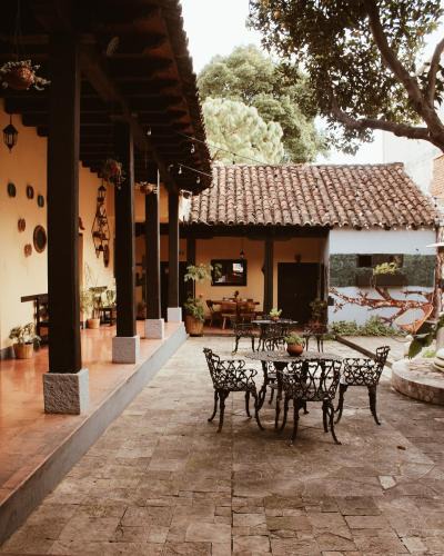 Santa Lucia Hotel | El Naranjo Hotel Finca Urbana