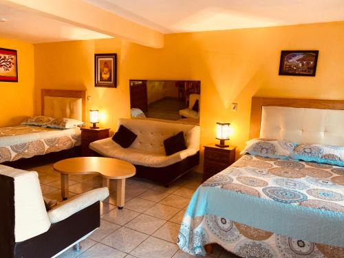 Zacatlan House | El paraíso de Zacatlán DEPARTAMENTO con JARDÍN y Lumbrera, 11 personas