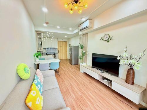 Tan Phu District Apartment | Emerald Celadon City Cạnh Aeon