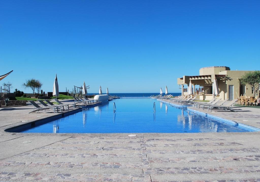 Puerto Penasco Apartment | Encanto Living Penthouse 1202 by Kivoya