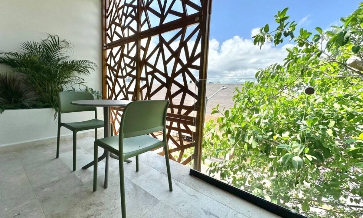 Downtown Hotel | Enjoy Scenic Views in Vibrant Downtown | 4 Pet-friendly Units w/Pool Access