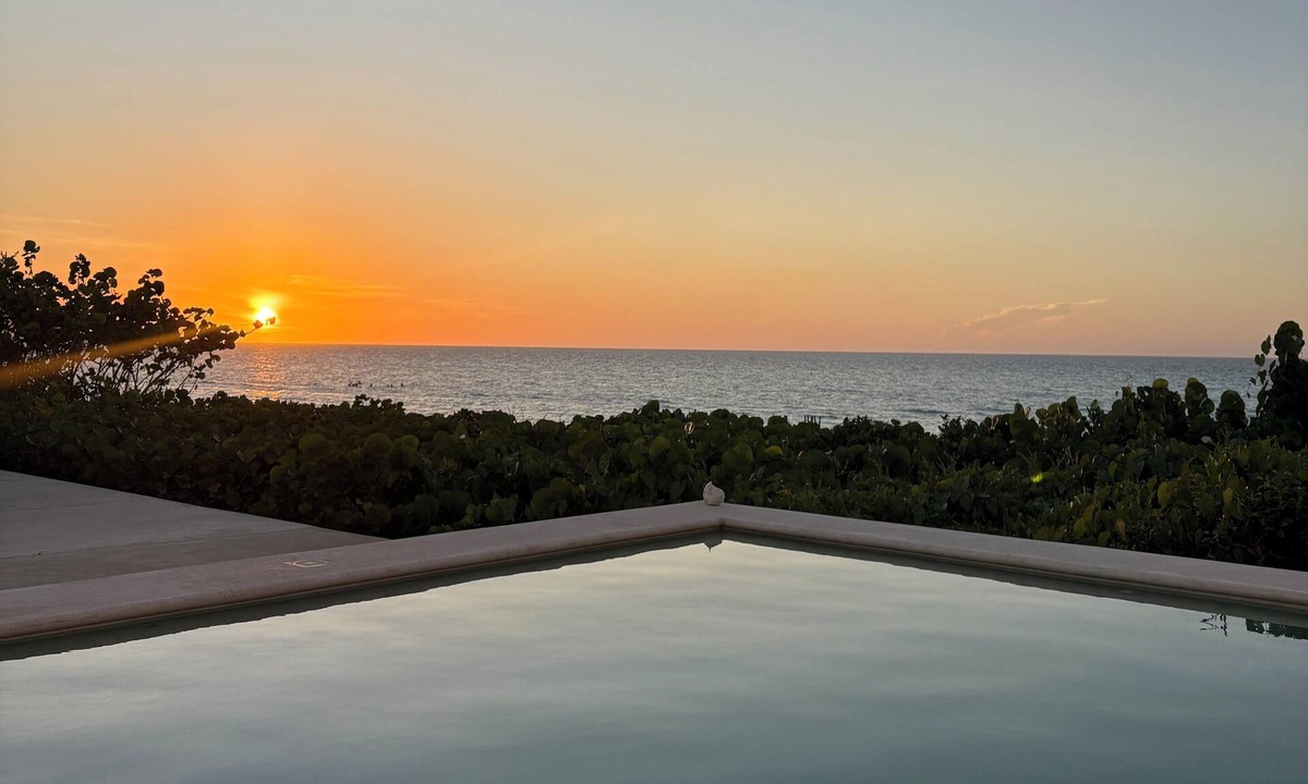 Chuburna Puerto House | Enjoy the beach and the sunset in this beautiful beachfront home
