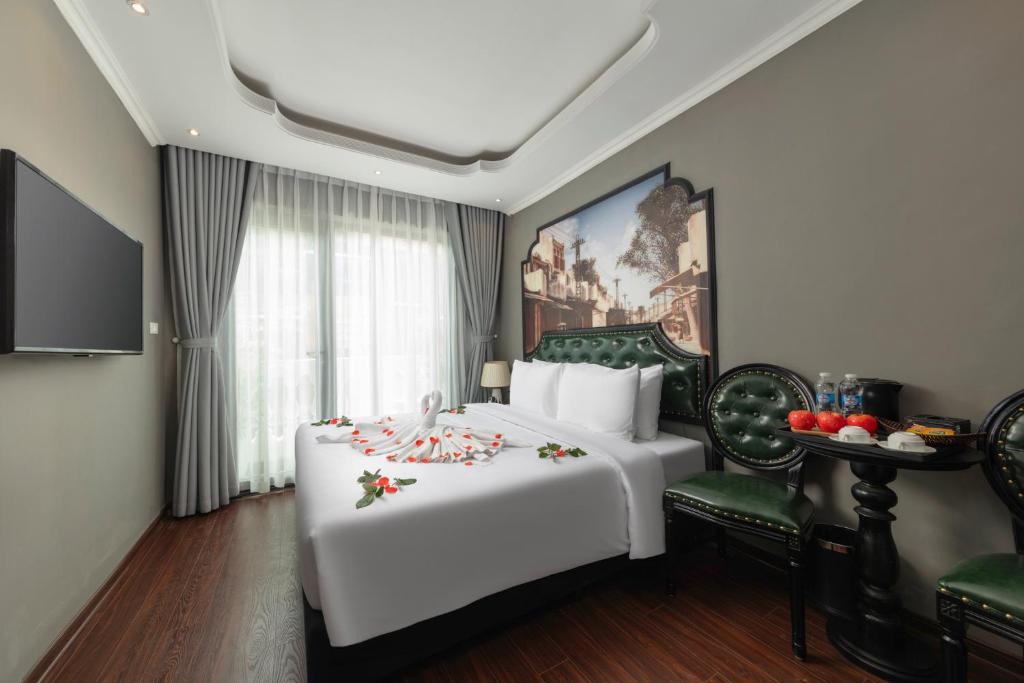 Old Quarter Hotel | Ensora Hotel & Travel