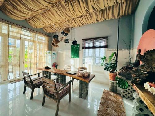 Con Son House | Entire Garden House in Con Dao ! 3BR & 4WC ! Private Yard with Washer & Dryer