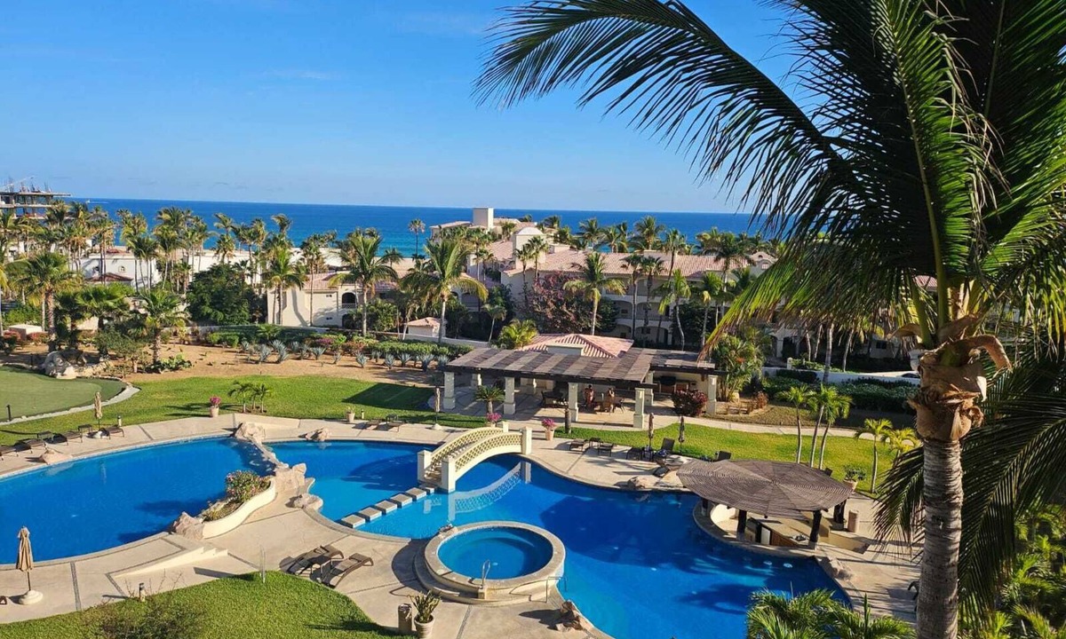 Zona Hotelera Condo | Entire Oceanfront Condo in Paradise 3 bed/2 bath, San José del Cabo