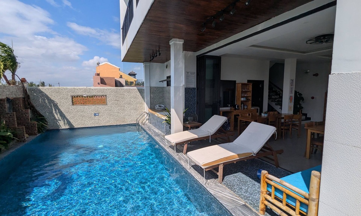 Cam An Villa | Entire Villa - Pool, 10 Bedrooms, Beach ,Game Room