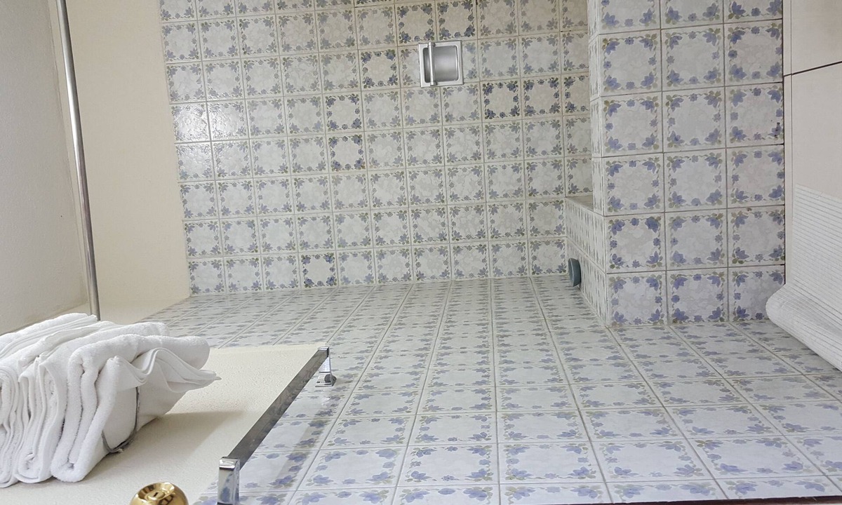 Zona 9 Apartment | Executive Apartment: Business/Airport Area Guatemala City