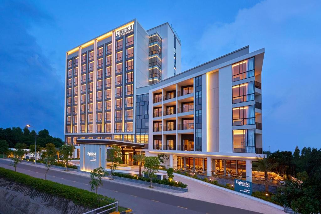 Thuan An Hotel | Fairfield by Marriott South Binh Duong
