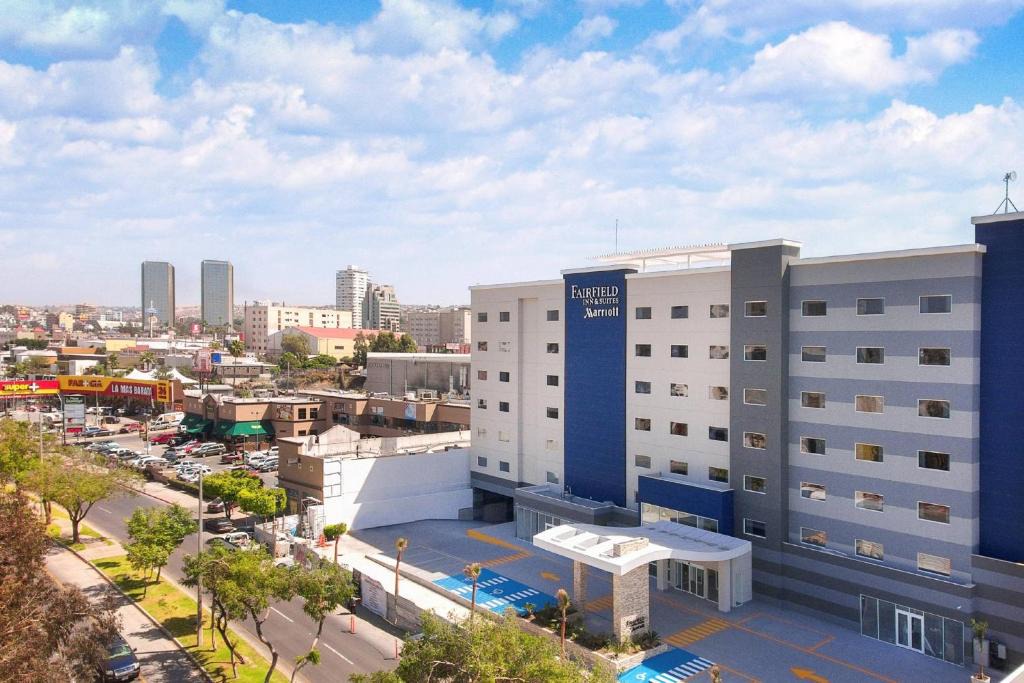 Zona Rio Hotel | Fairfield Inn & Suites by Marriott Tijuana