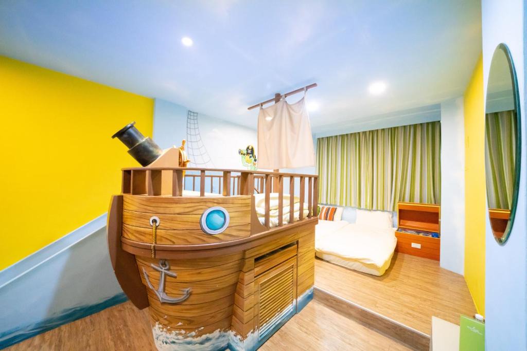 West Central District Bed & Breakfast | Fairytale House