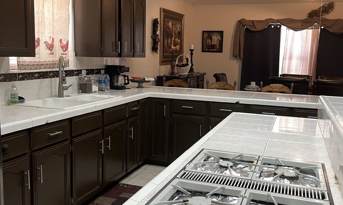 McAllen House | Family Friendly Gem with Patio