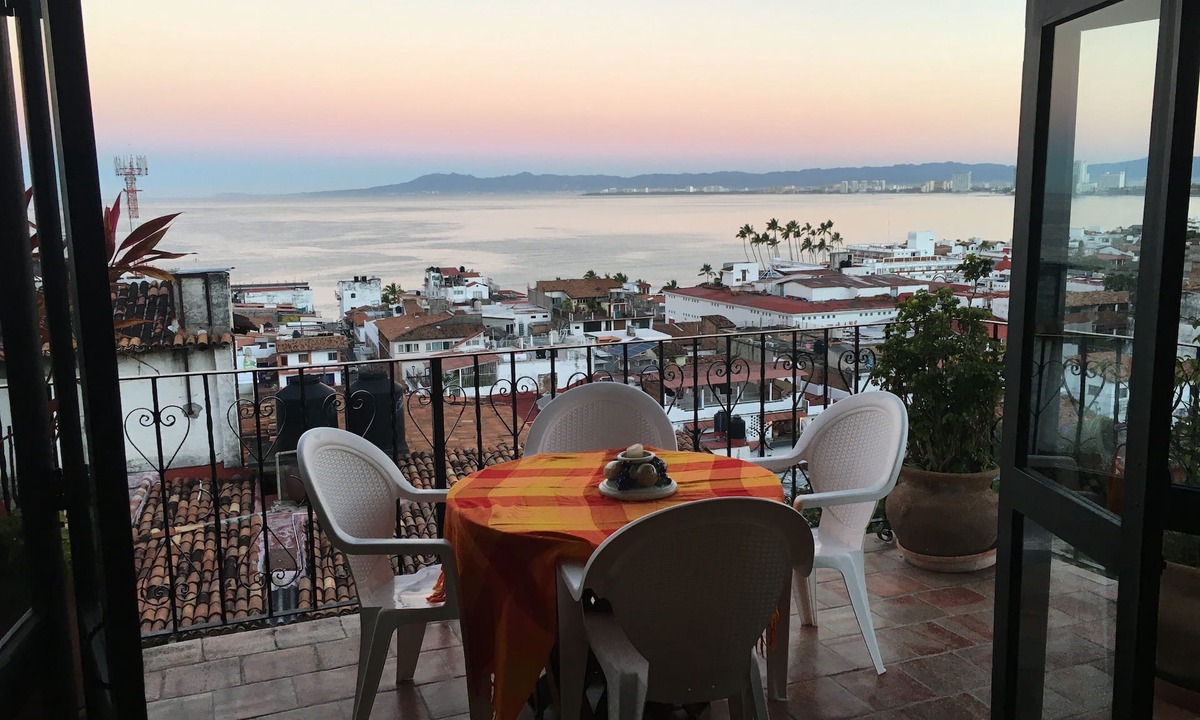 Downtown Puerto Vallarta Condo | Family friendly, ocean view in Central, art zone; 5 min to beach