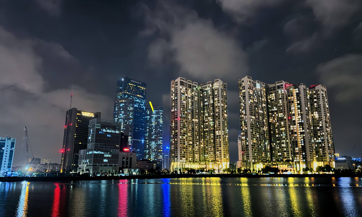 My Đinh Apartment | Feria Home - Vinhomes Sky Lake Pham Hung