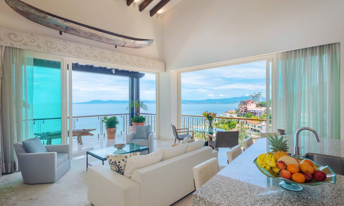 Conchas Chinas Condo | First Class Penthouse at V Conchas Chinas