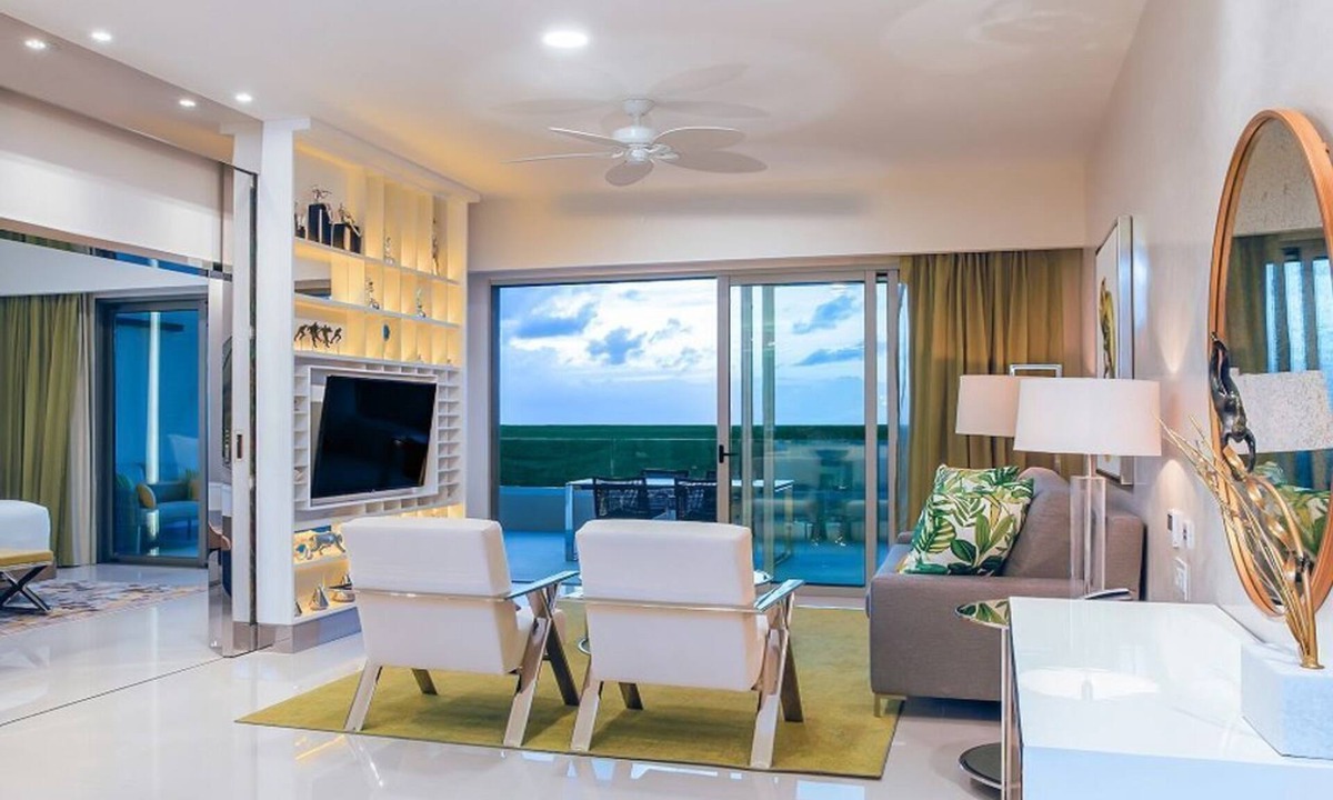 Playa Mujeres Resort | Garza Blanca Resort and Spa luxurious 2-bedroom resort in Cancun