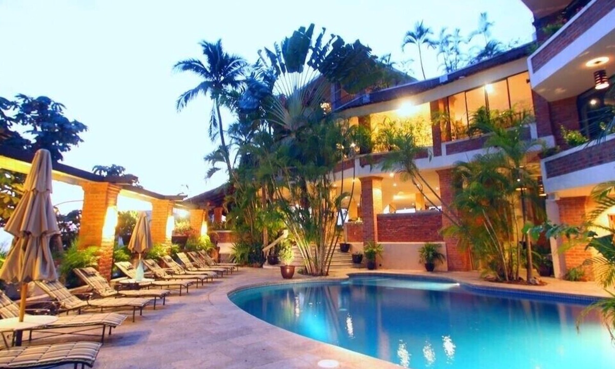 Romantic Zone Resort | Gay Villa & Hotel Puerto Vallarta