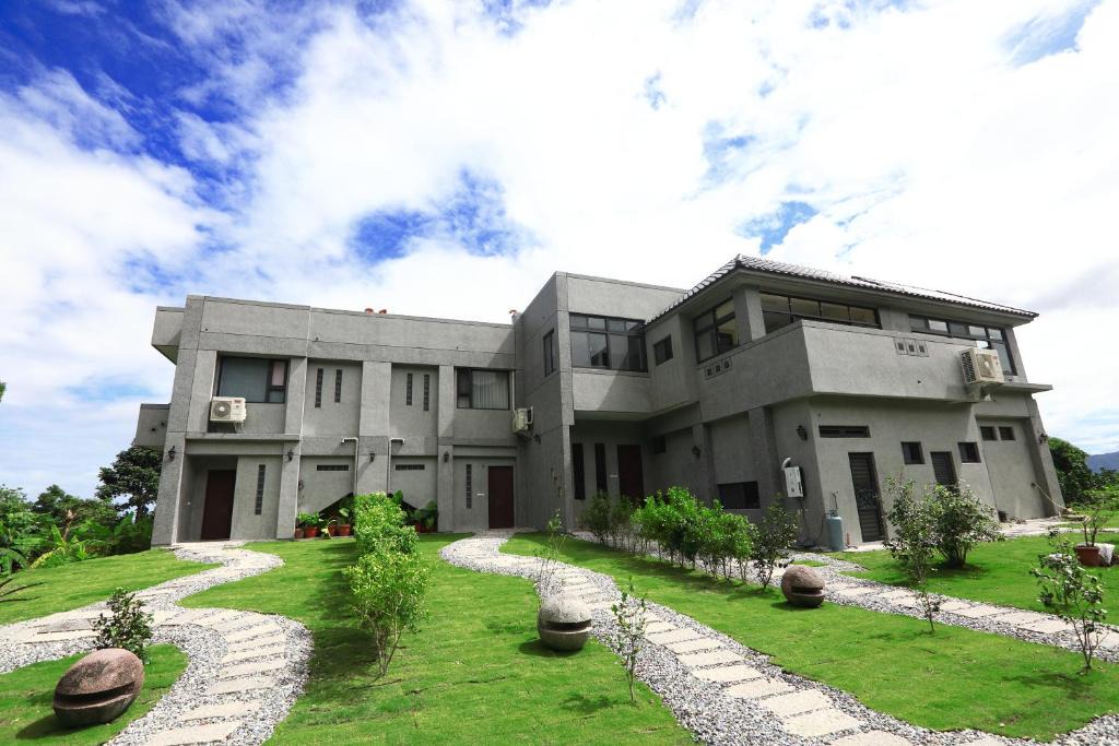 Shoufeng House | Given Storm Villa