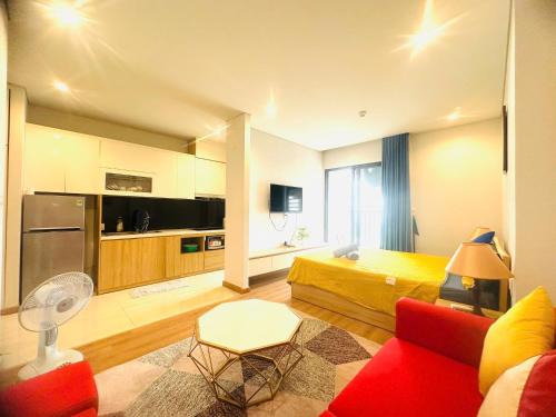 Ha Long Apartment | Golden sunshine studio-Sea view &Nelflix Free