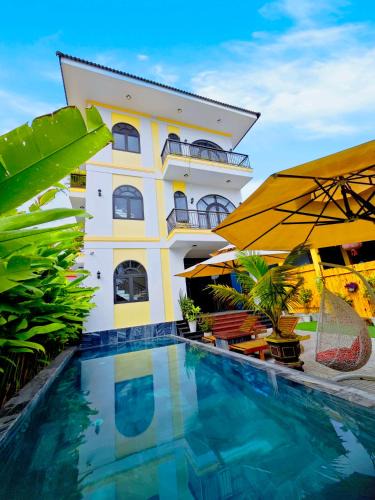 Cam Thanh Apartment | Golden Sunshine Villa