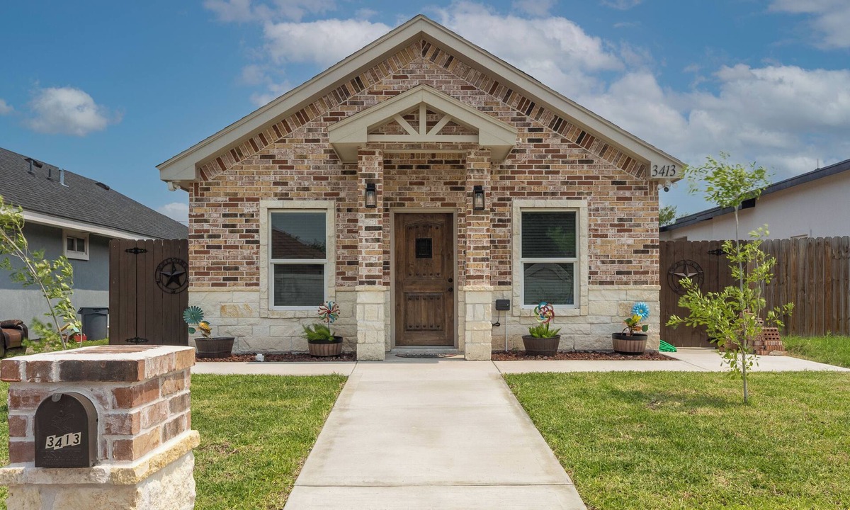 Edinburg House | Grecia's beautiful Country 3 bedroom home