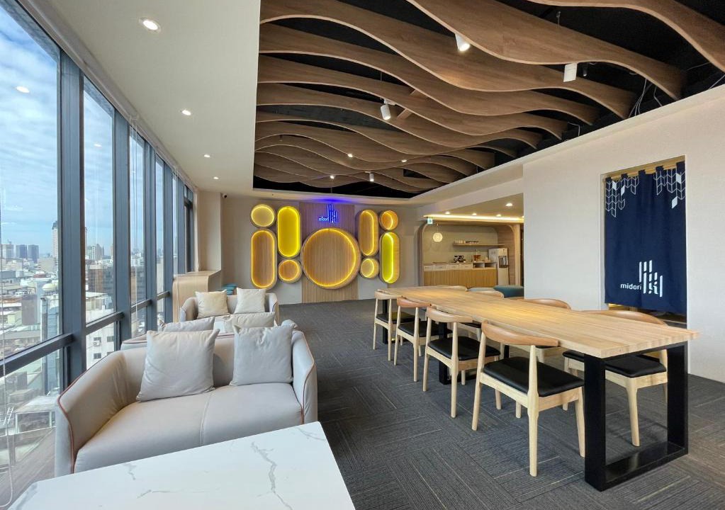 Central District Hotel | Green Hotel - Midori