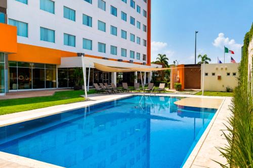 Paraiso Hotel | Hampton Inn & Suites by Hilton Paraiso