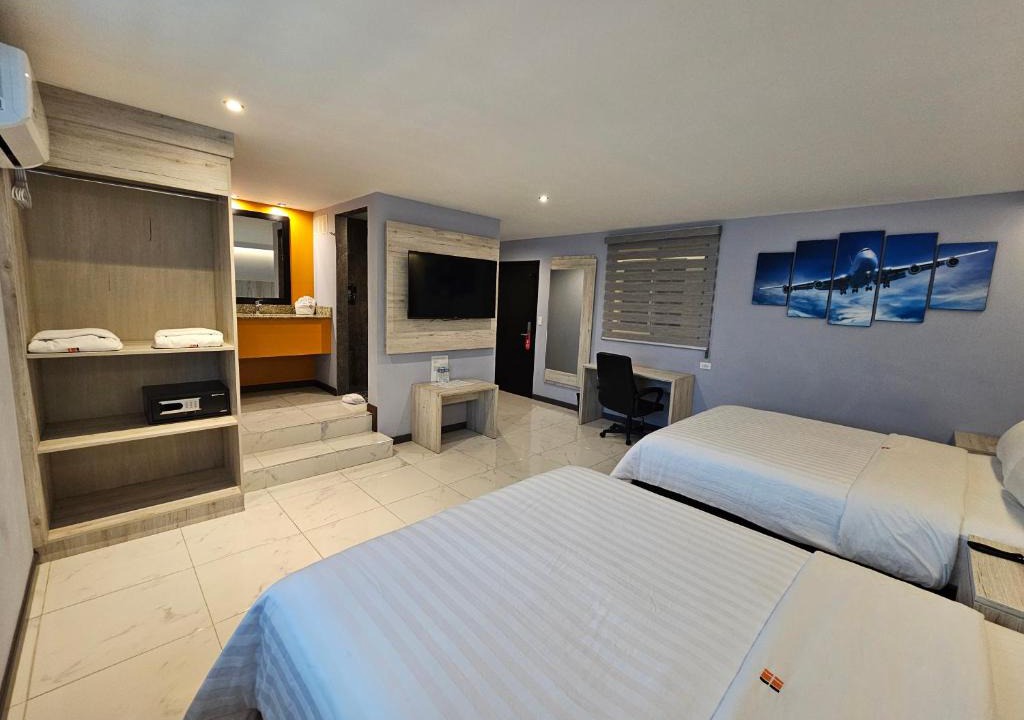 Tijuana Hotel | Hangar Inn TJ - Aeropuerto