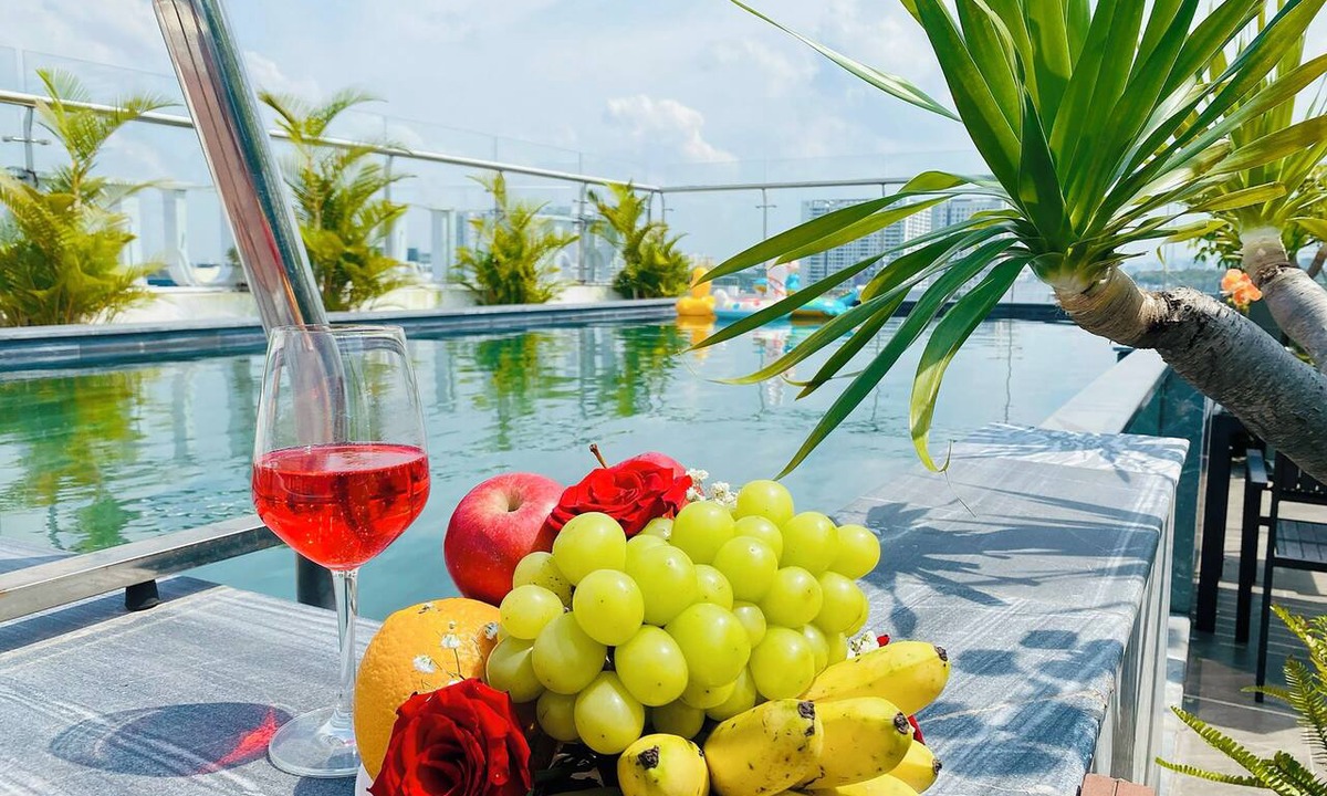 Tan Binh Hotel | Hera Luxury Hotel