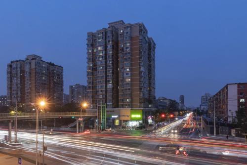 Xuanwu Hotel | Hi Inn Beijing South Railway Station