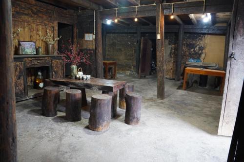 Dong Van House | Hoàng Thông Homestay