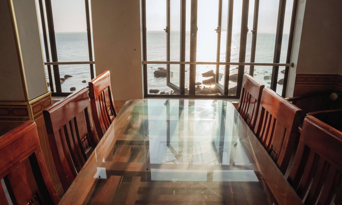 Quan Do Son House | Hoang Lam Hotel