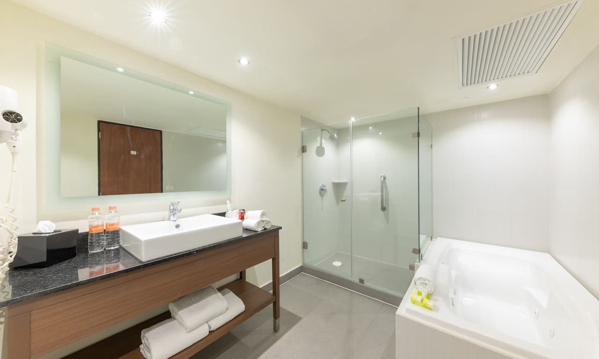 Zona Expo Hotel | Holiday Inn Guadalajara Expo by IHG